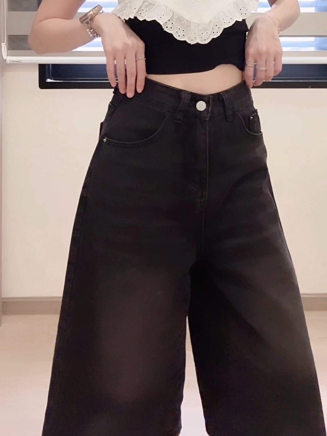 BLACK WASHED DENIM CAPRIS - PETITEGIRLS 小个子定制款