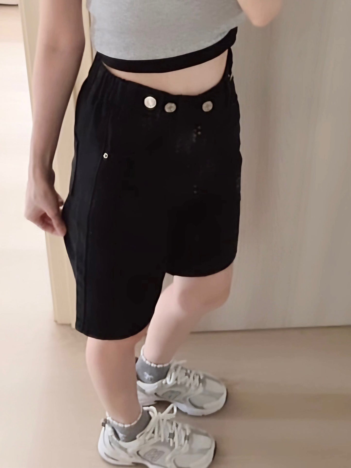 CASUAL BLACK DENIM SHORTS- PETITEGIRLS 小个子定制款