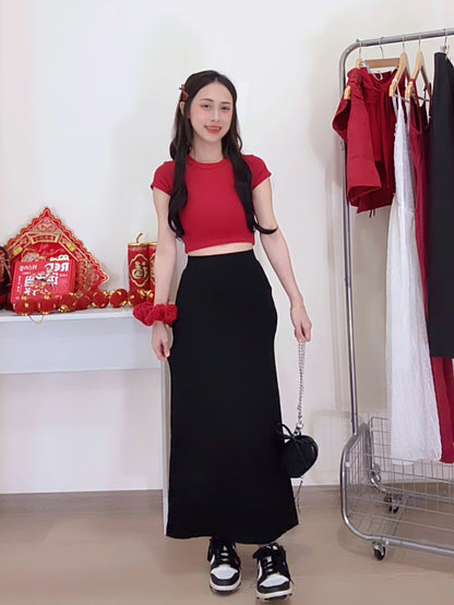 CHIC SHORT CROP TEE - RED
