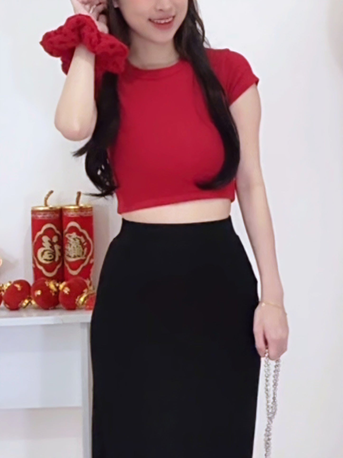 CHIC SHORT CROP TEE - RED
