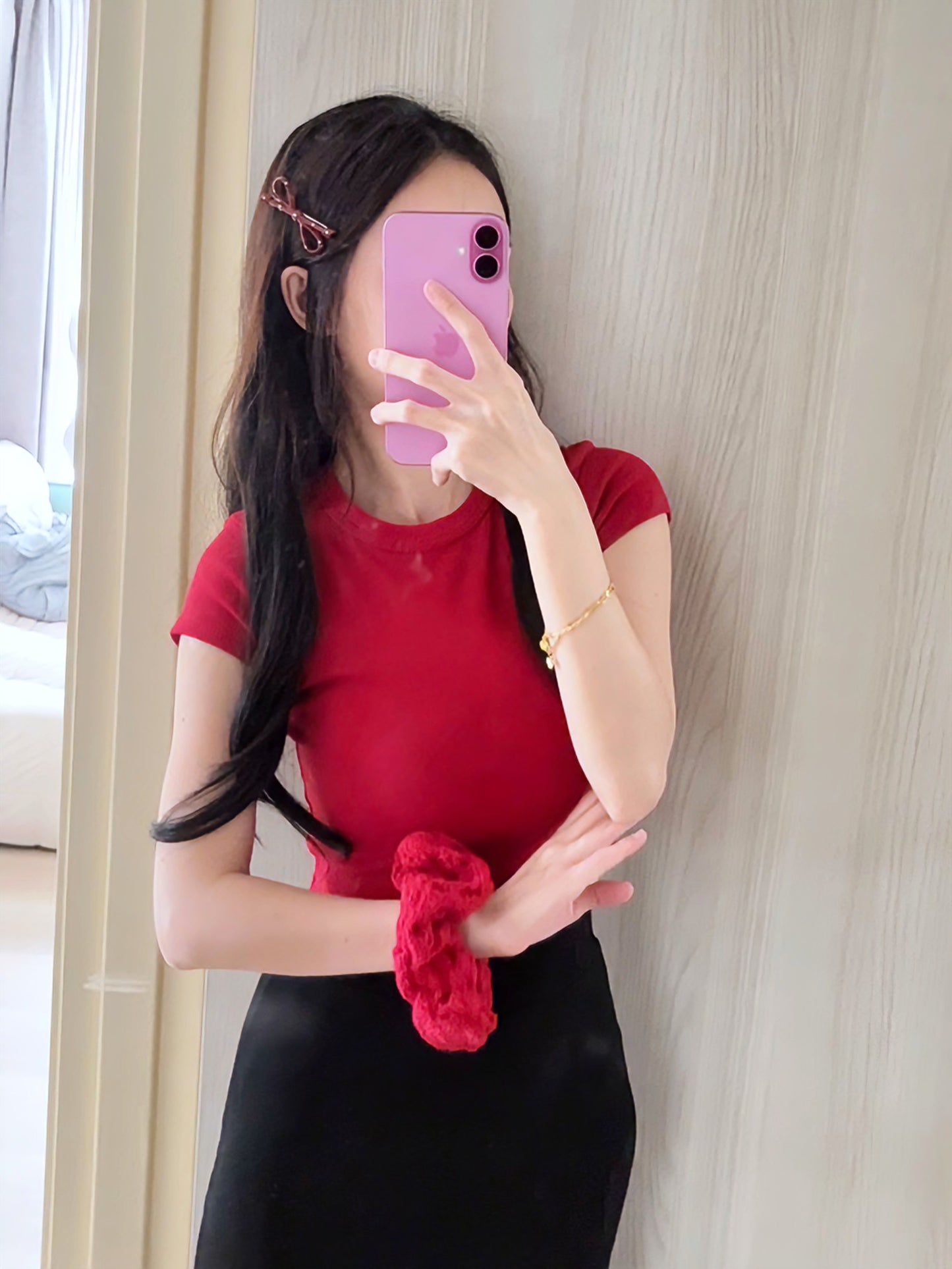 CHIC SHORT CROP TEE - RED
