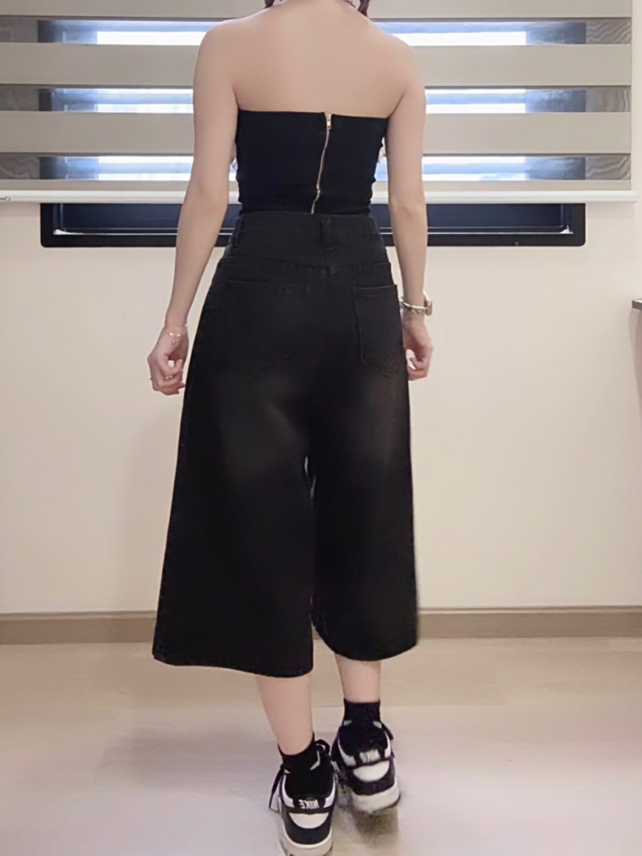 BLACK WASHED DENIM CAPRIS - PETITEGIRLS 小个子定制款