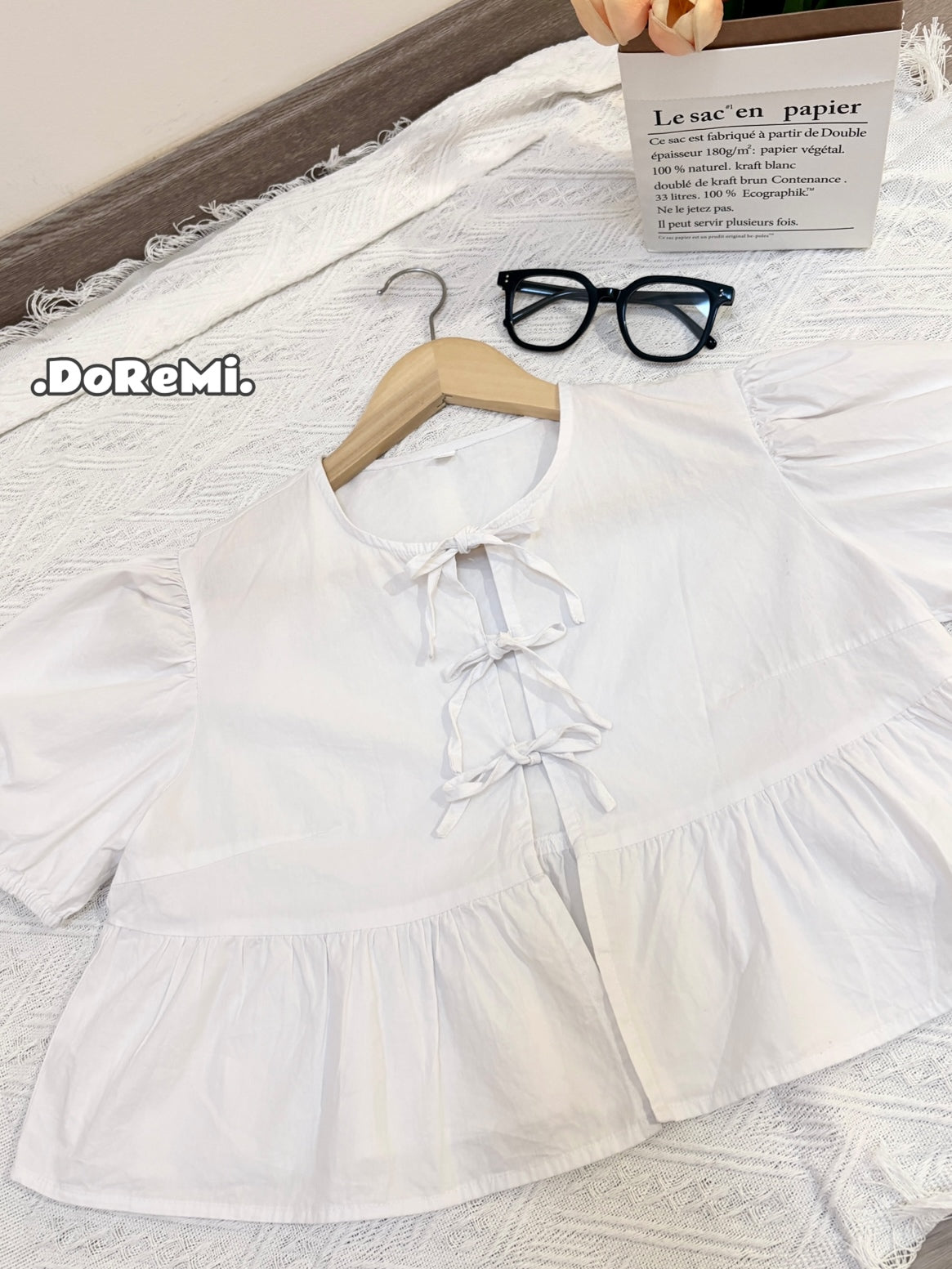 WHITE PUFF TIE BLOUSE