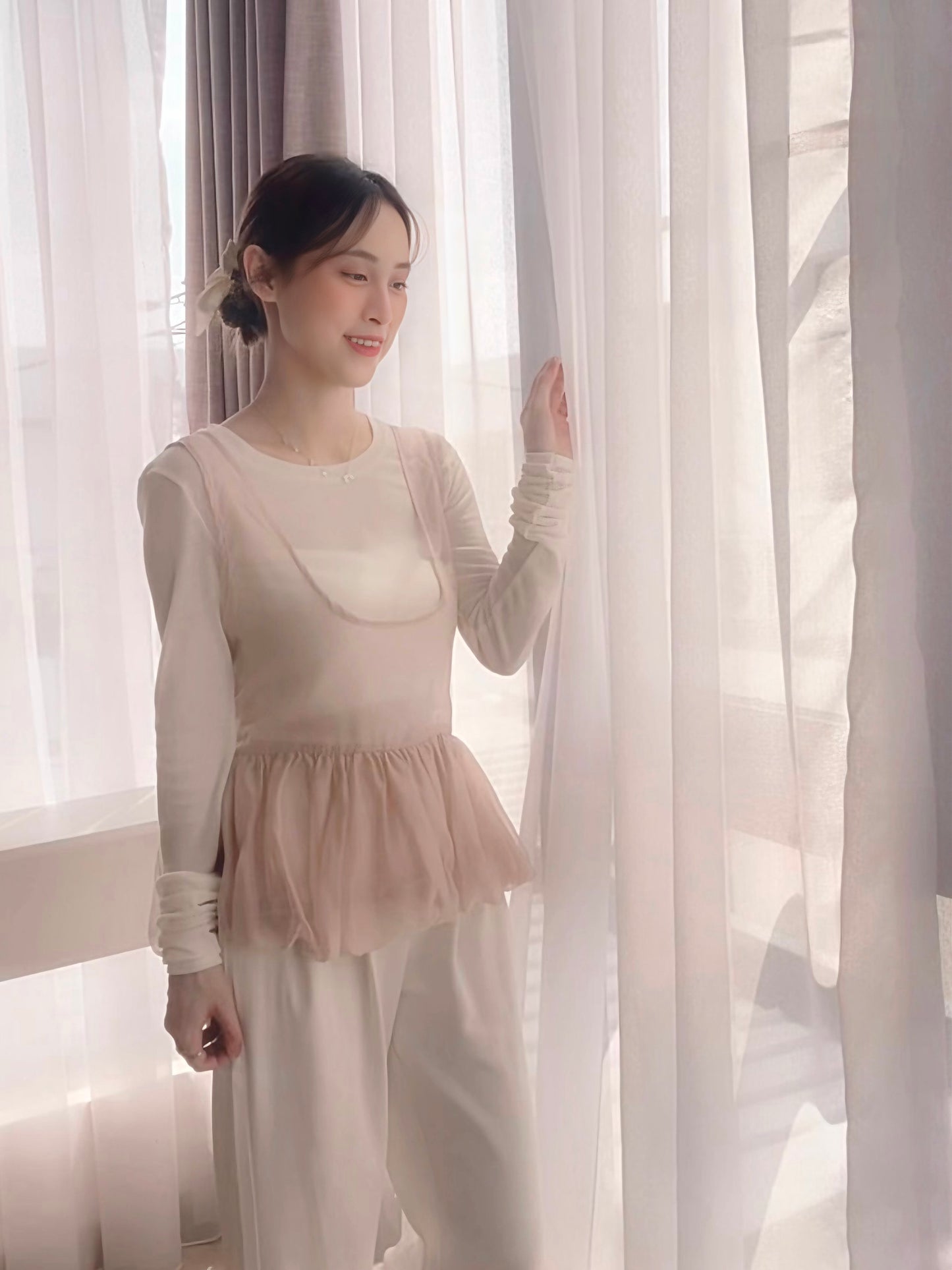 ROMANTIC BLUSH SHEER TOP