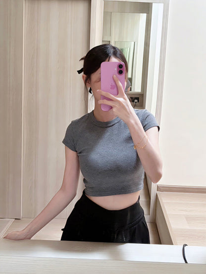CHIC SHORT CROP TEE - GREY