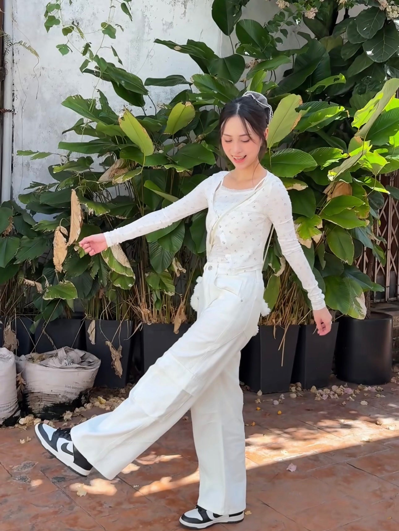 WHITE POCKET CARGO JEANS - PETITEGIRLS 小个子定制款