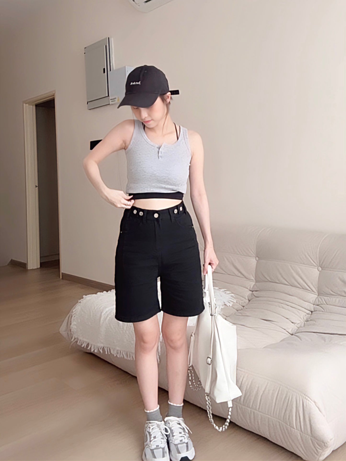 CASUAL BLACK DENIM SHORTS- PETITEGIRLS 小个子定制款