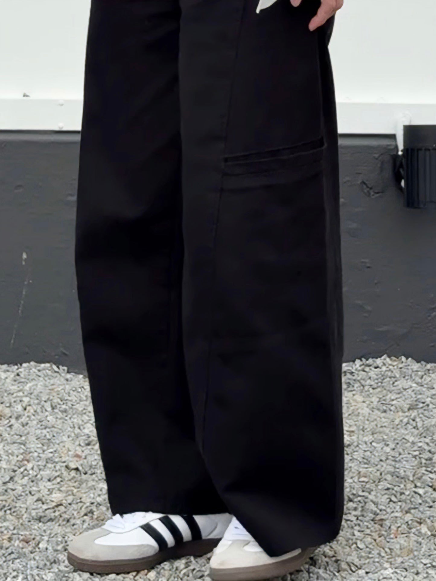 BLACK POCKET CARGO JEANS - PETITEGIRLS 小个子定制款