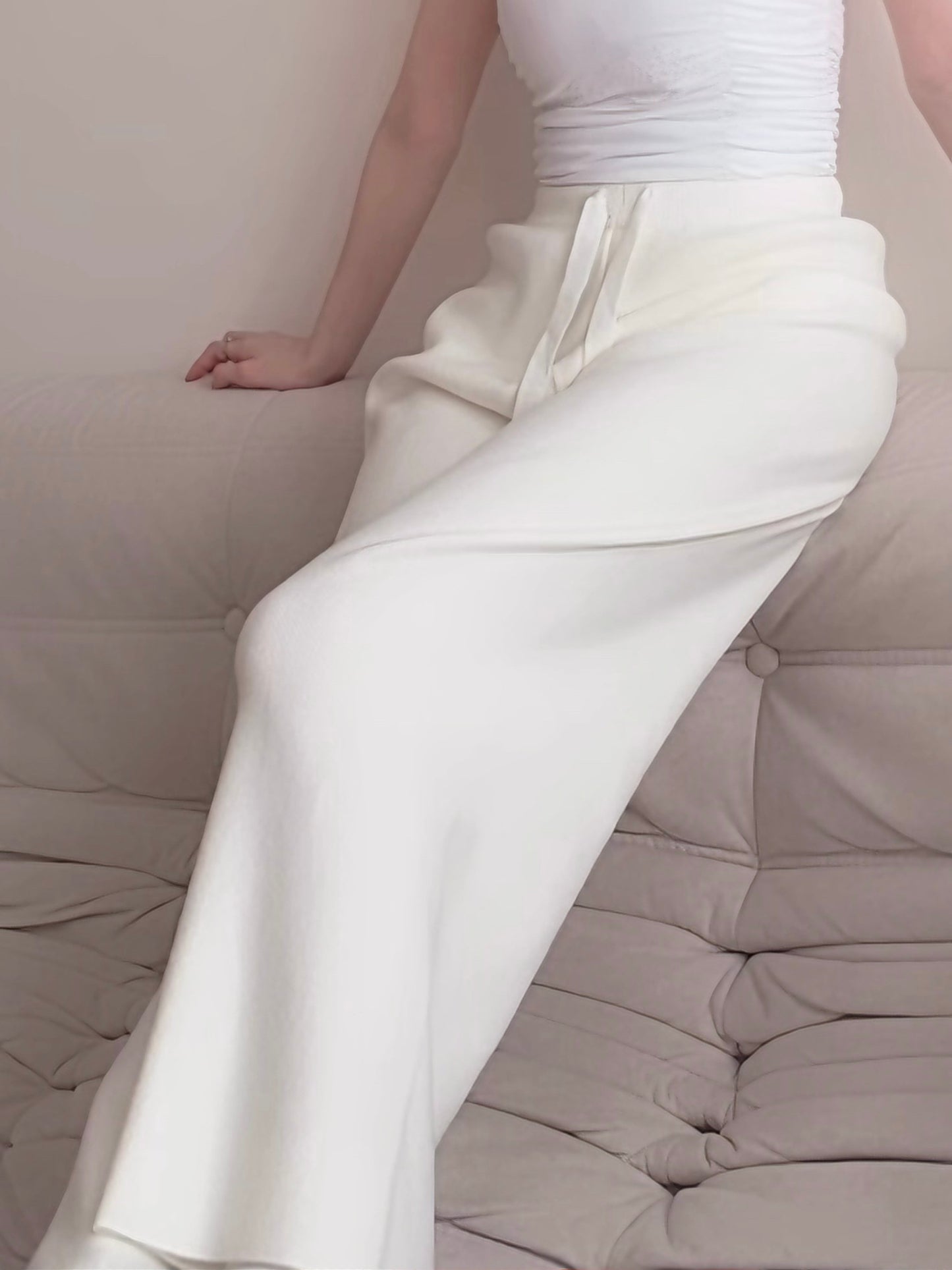 MILKY BEIGE SOFTIE KNIT - PETITEGIRLS 小个子定制款