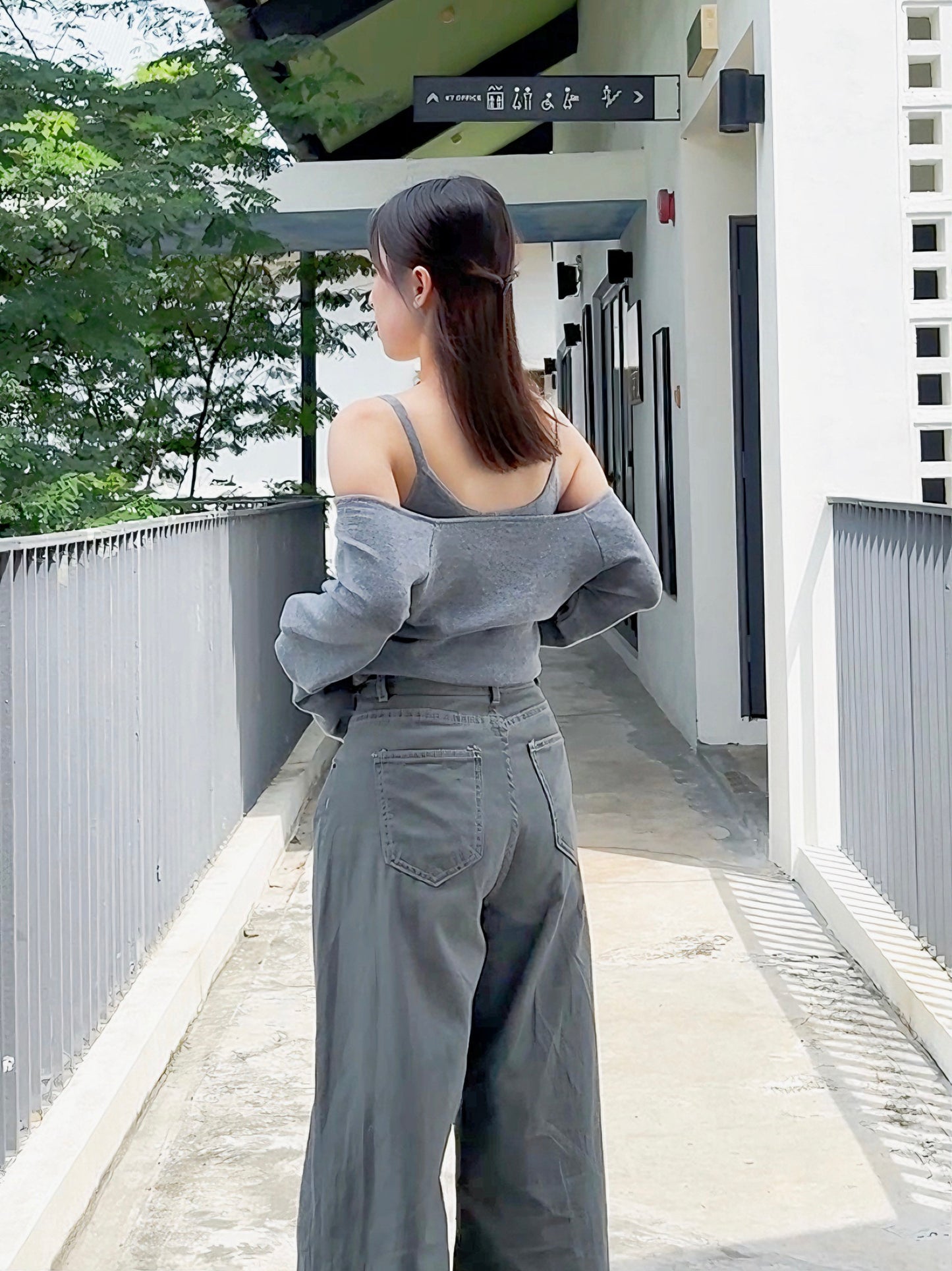 CLOUD GREY OFF-SHOULDER TOP
