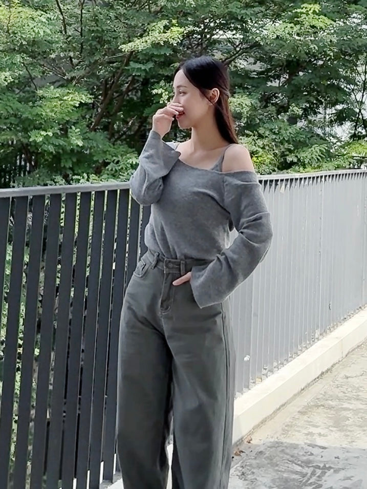 CLOUD GREY OFF-SHOULDER TOP