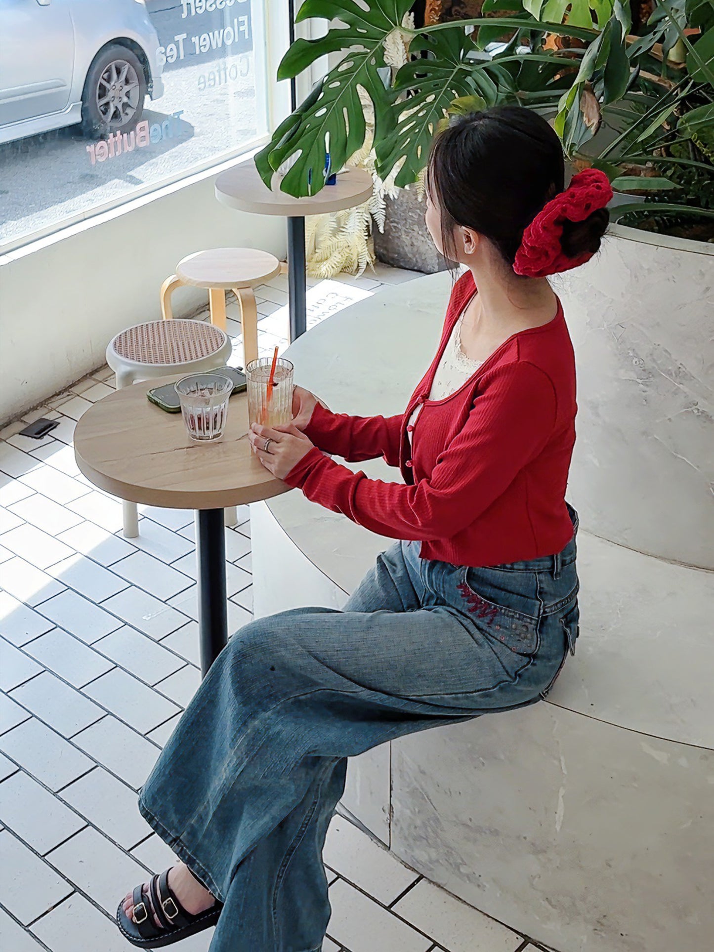 CHERRY RED KNIT CARDIGAN