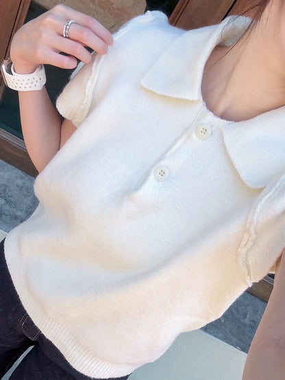MINIMAL KNIT POLO TOP