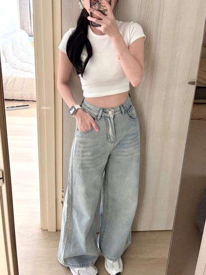 CHIC SHORT CROP TEE - WHITE
