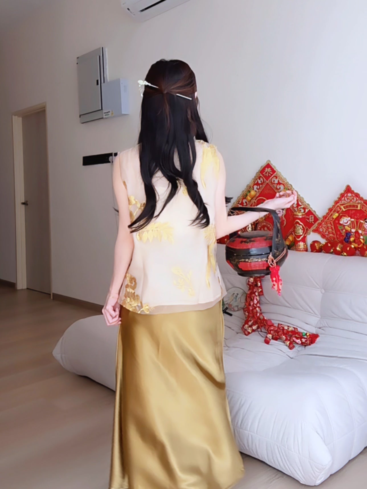GOLDEN SATIN MAXI SKIRT - PETITEGIRLS 小个子定制款