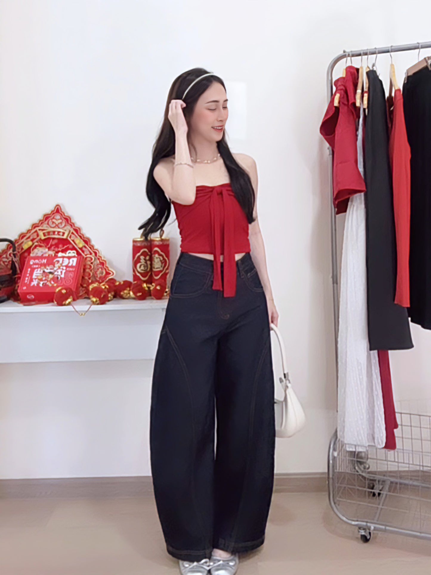 CURVE-CUT TAPERED DARK BLUE JEANS - PETITEGIRLS 小个子定制款